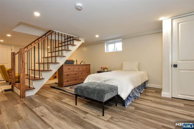 69 Wyckoff Avenue, Waldwick, NJ 07463