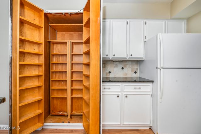 875 Bulls Head Road, Amsterdam, NY 12010