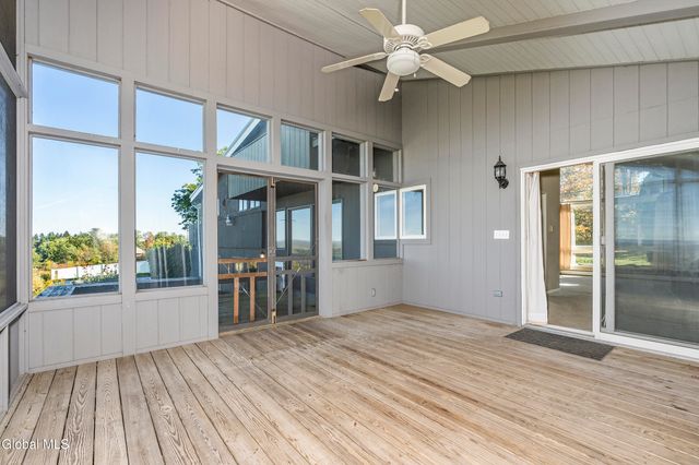 875 Bulls Head Road, Amsterdam, NY 12010