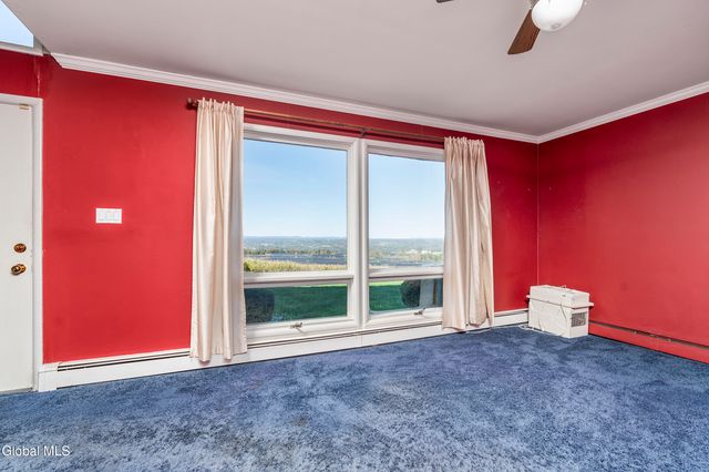 875 Bulls Head Road, Amsterdam, NY 12010