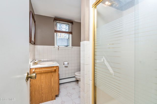 875 Bulls Head Road, Amsterdam, NY 12010