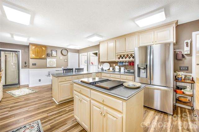 150 Stratford Place, Salisbury, NC 28144