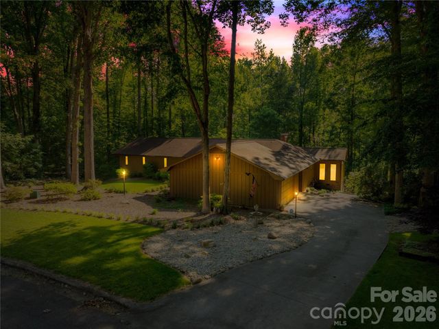 150 Stratford Place, Salisbury, NC 28144