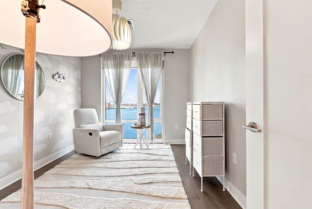 45 Lewis St 511, Boston, MA 02128
