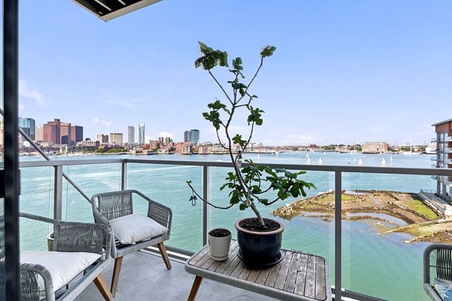 45 Lewis St 511, Boston, MA 02128