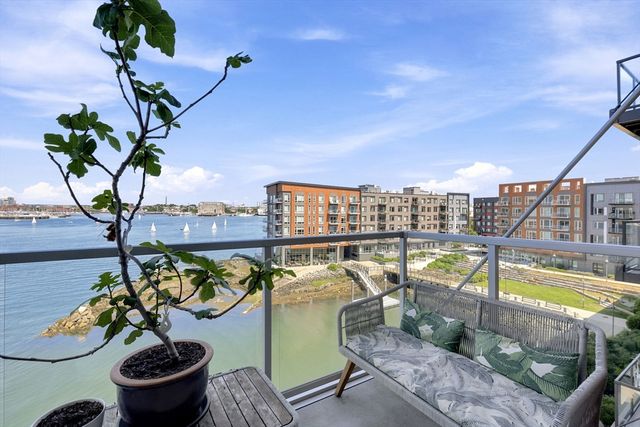 45 Lewis St 511, Boston, MA 02128