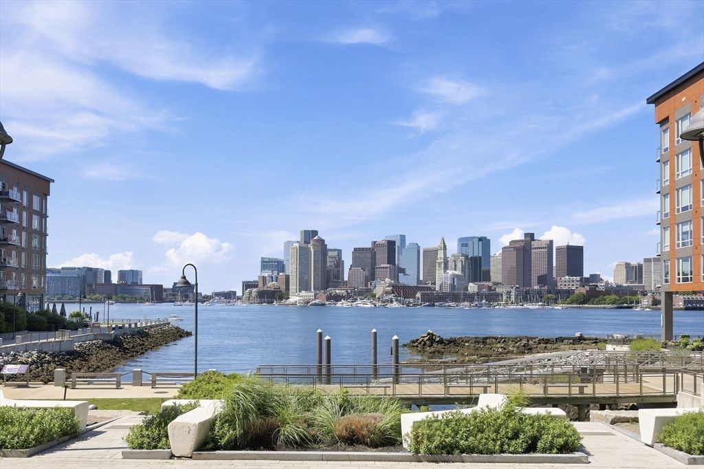 45 Lewis St 511, Boston, MA 02128