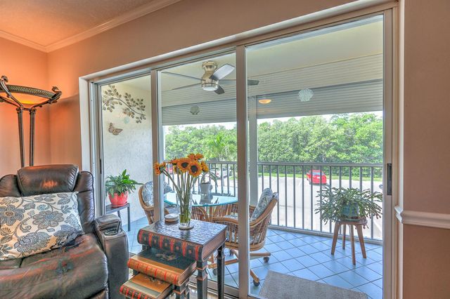 4452 NE Ocean Boulevard C2, Jensen Beach, FL 34957