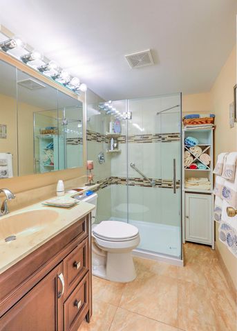 4452 NE Ocean Boulevard C2, Jensen Beach, FL 34957