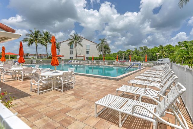 4452 NE Ocean Boulevard C2, Jensen Beach, FL 34957