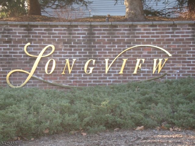 33 Waterford Dr, Montville Twp., NJ 07045