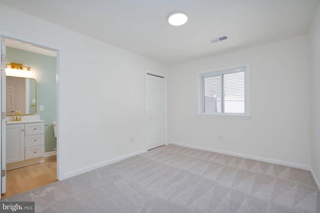 2409 MARY PL, Fort Washington, MD 20744
