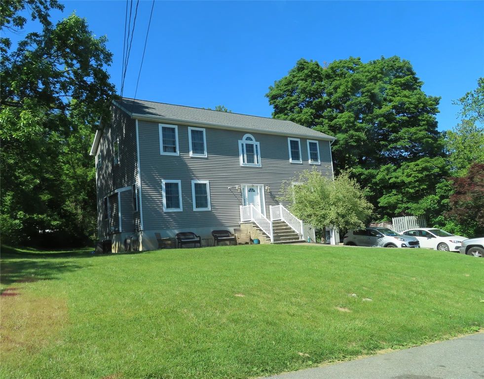 33 Cumberland Road, Fishkill, NY 12524
