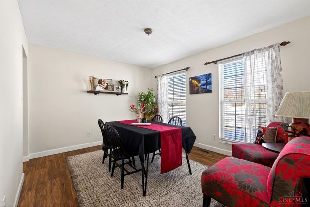 7 W Long Meadow, Springboro, OH 45066