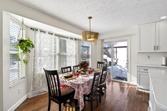 7 W Long Meadow, Springboro, OH 45066