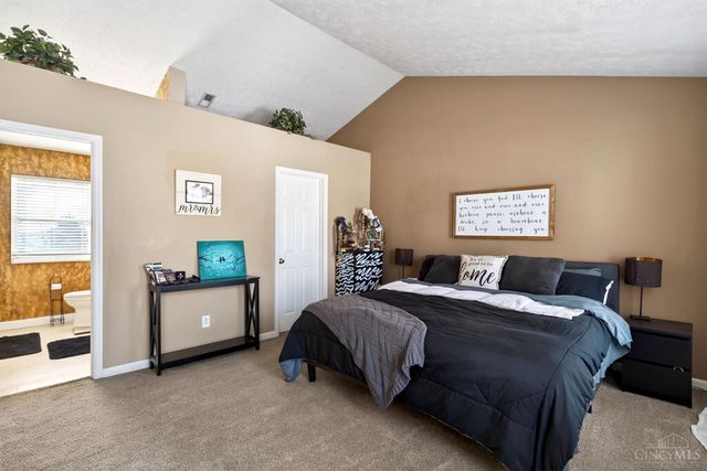 7 W Long Meadow, Springboro, OH 45066