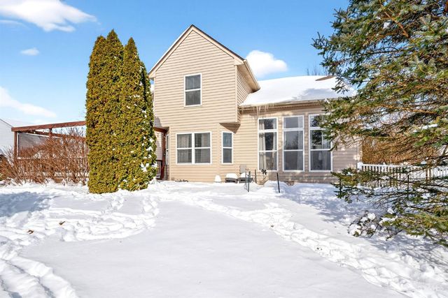 7 W Long Meadow, Springboro, OH 45066