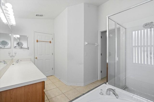 236 SOMERSET DRIVE, Davenport, FL 33897