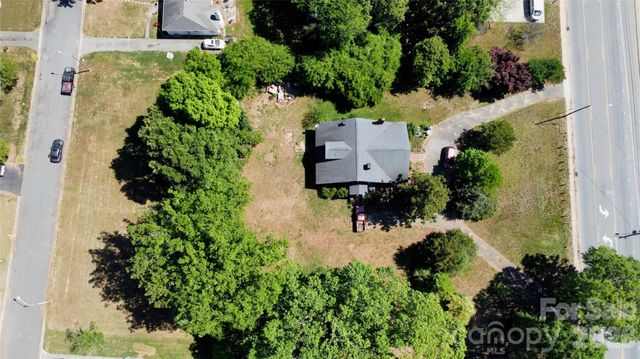 6629 The Plaza, Charlotte, NC 28215