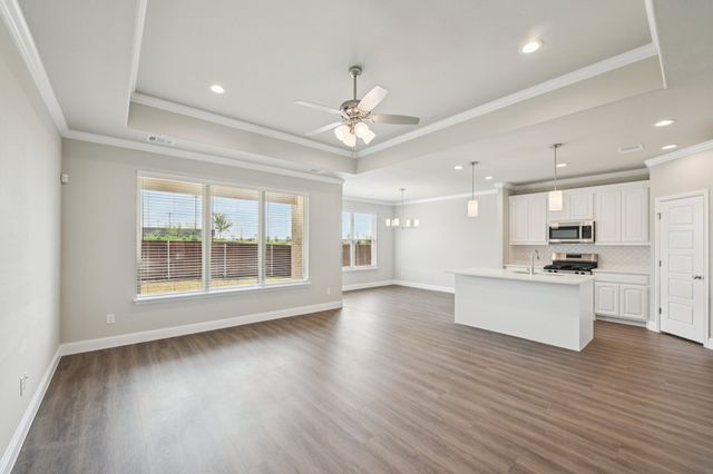 220 Cheyenne Trail, Alvarado, TX 76009