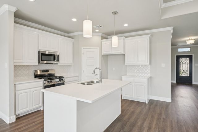 220 Cheyenne Trail, Alvarado, TX 76009