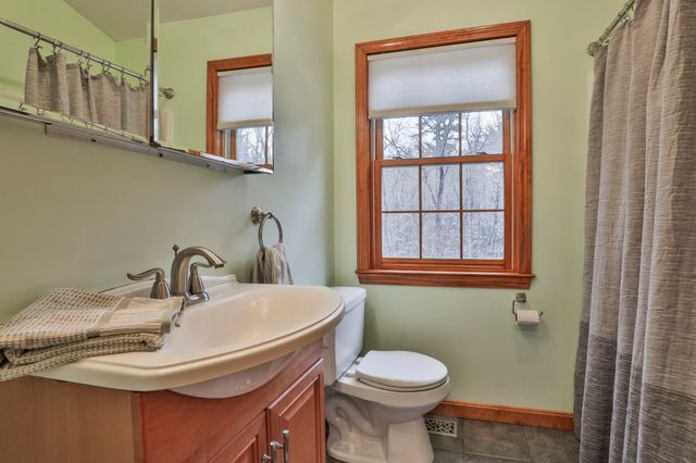 41 Dupaw Gould Road, Brookline, NH 03033