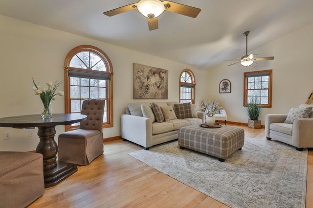 41 Dupaw Gould Road, Brookline, NH 03033