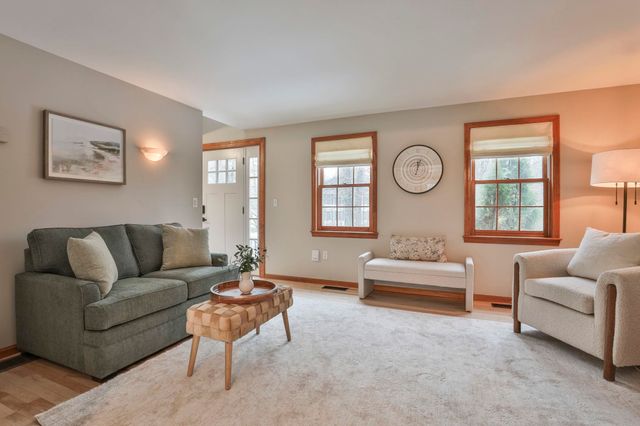 41 Dupaw Gould Road, Brookline, NH 03033