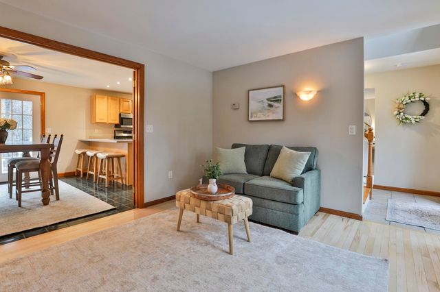 41 Dupaw Gould Road, Brookline, NH 03033