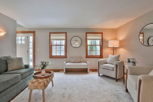 41 Dupaw Gould Road, Brookline, NH 03033