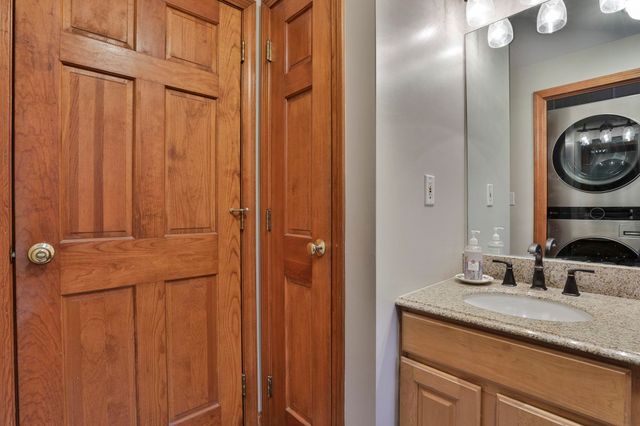 41 Dupaw Gould Road, Brookline, NH 03033