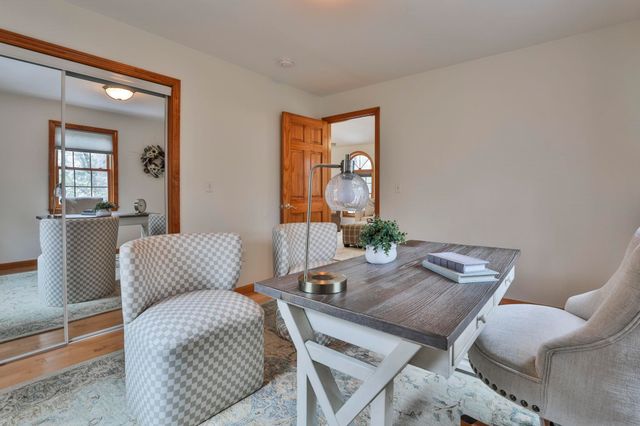 41 Dupaw Gould Road, Brookline, NH 03033