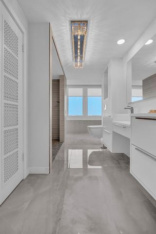 201 N Riverside Drive 802, Pompano Beach, FL 33062