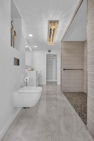 201 N Riverside Drive 802, Pompano Beach, FL 33062