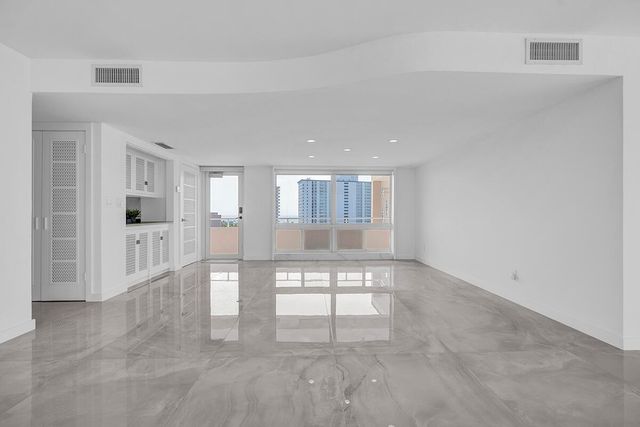 201 N Riverside Drive 802, Pompano Beach, FL 33062