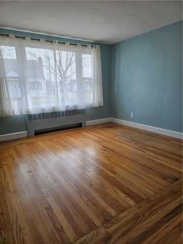 47 Chester Avenue, Cranston, RI 02920