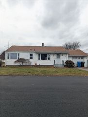 47 Chester Avenue, Cranston, RI 02920