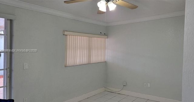 10835 SW 41st Ter, Miami, FL 33165