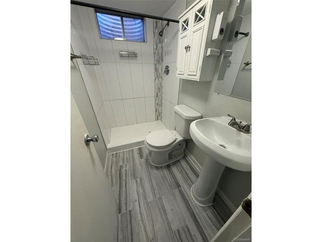 378 S Racine St, Aurora, CO 80012