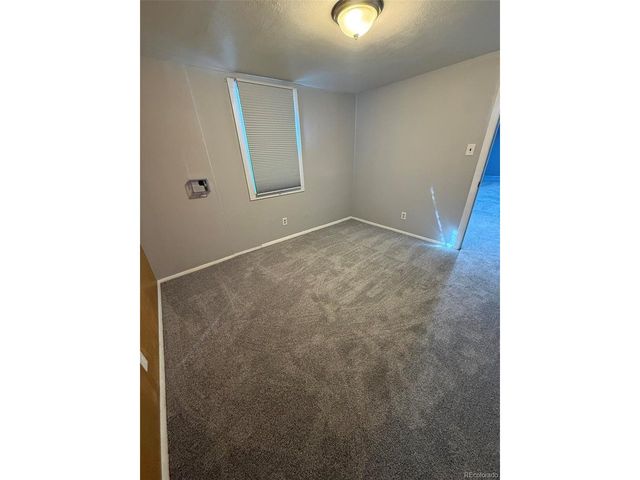 378 S Racine St, Aurora, CO 80012