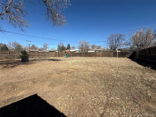 378 S Racine St, Aurora, CO 80012