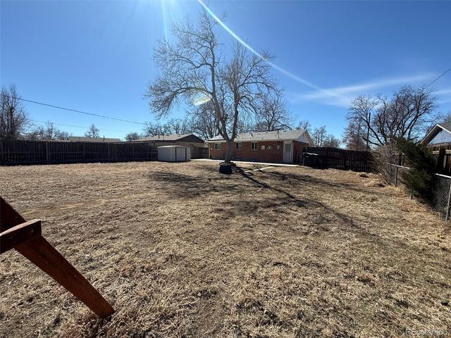 378 S Racine St, Aurora, CO 80012