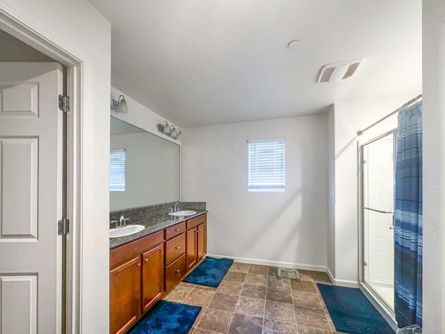 6410 W Portola Avenue, Fresno, CA 93723