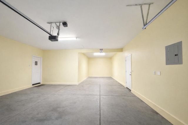 6410 W Portola Avenue, Fresno, CA 93723