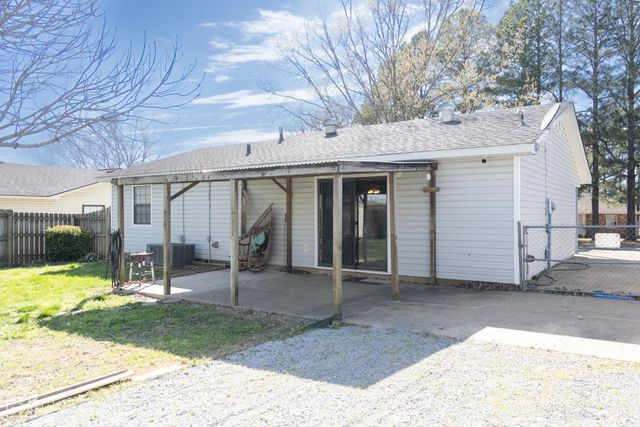 2212 Crescendo Drive, Jonesboro, AR 72401