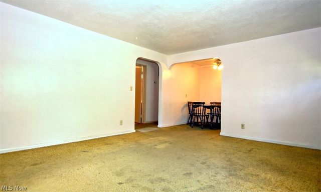 10071 Colfax Drive, Columbia Station, OH 44028