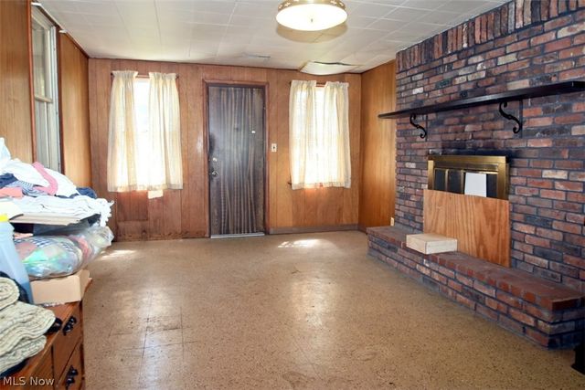 10071 Colfax Drive, Columbia Station, OH 44028
