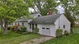 10071 Colfax Drive, Columbia Station, OH 44028