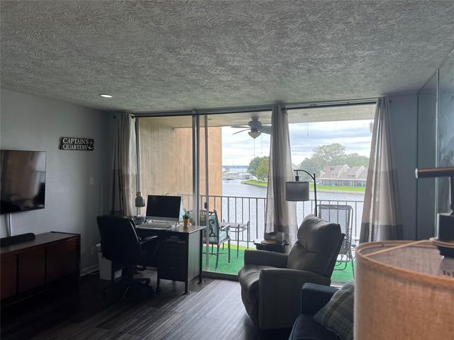 12600 Melville Drive 319B, Montgomery, TX 77356