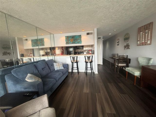 12600 Melville Drive 319B, Montgomery, TX 77356